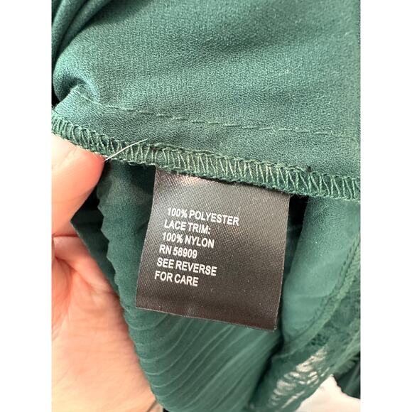 ALEX MARIE | Emerald Green Silky Pleated Smocked Neck Dressy Lace Blouse | Large - Picture 6 of 7